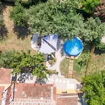 House Konstantinos