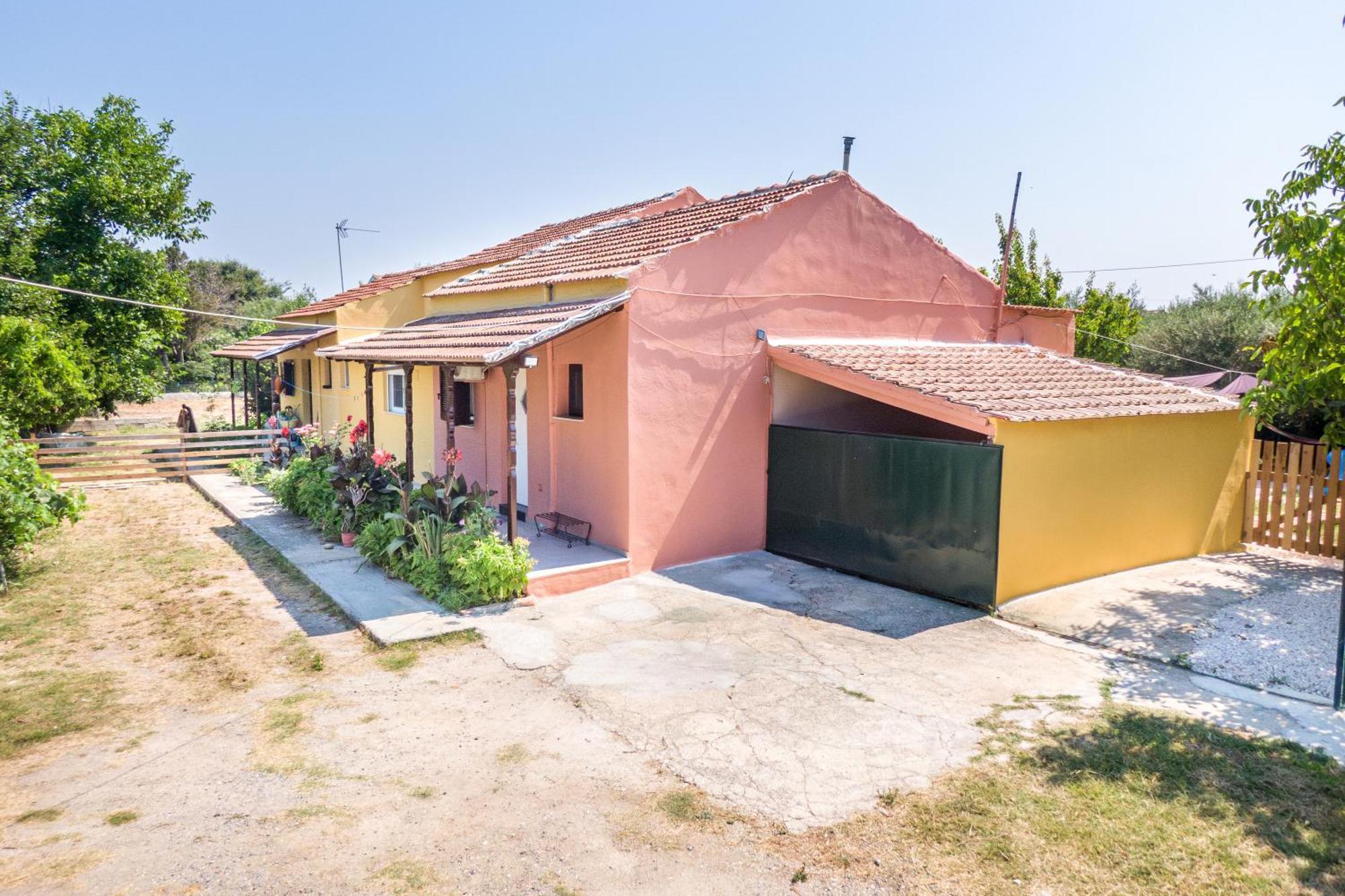 Holiday home House Konstantinos *